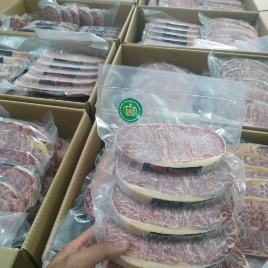 THĂN BÒ ÚC